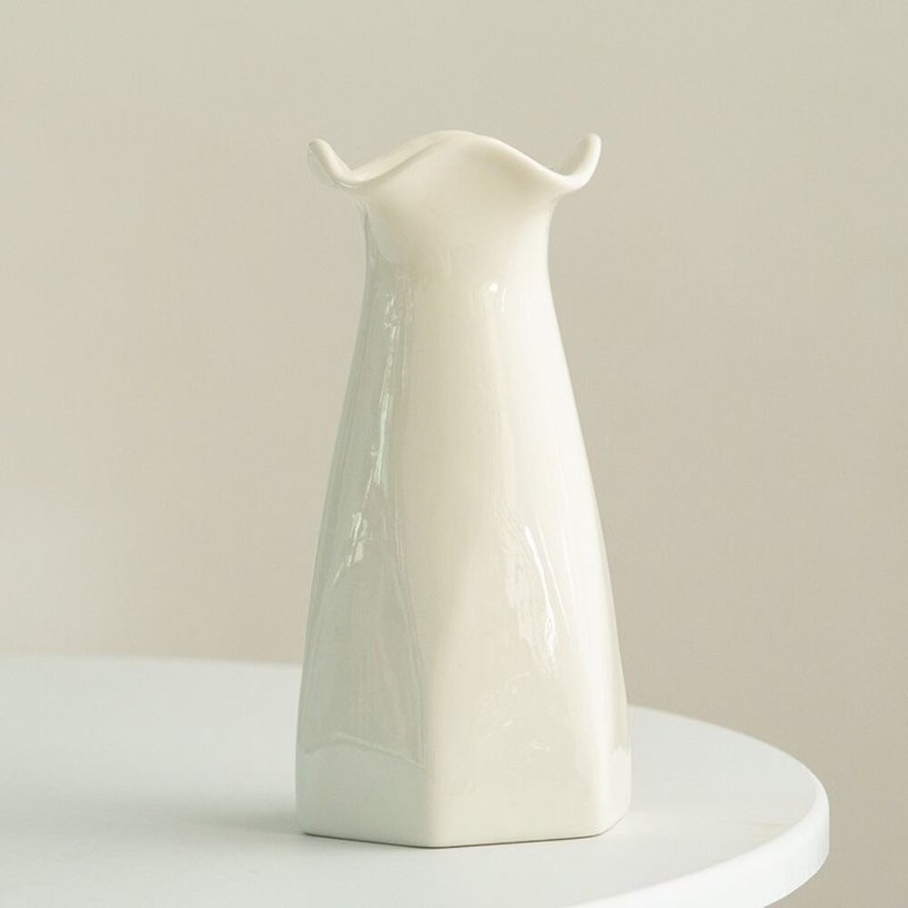 White Fluted Ceramic Vase – Minimal Home Accent